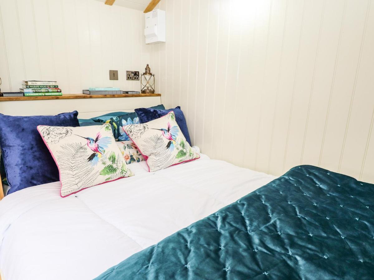 Honeybee Lodge Woodhall Spa Ngoại thất bức ảnh
